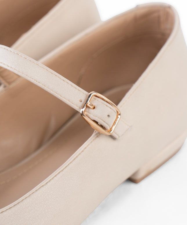 Elegance in Gold  - Beige