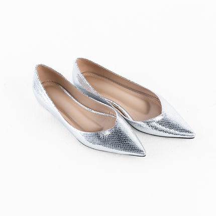 Textured Pointed Ballet Flats - Silver