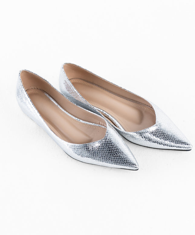 Textured Pointed Ballet Flats - Silver