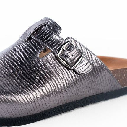 Metallic Platform Clogs - Gray