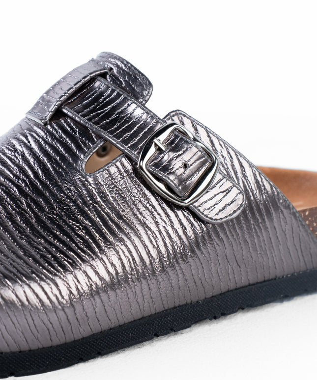Metallic Platform Clogs - Gray