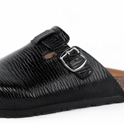 Metallic Platform Clogs - Black