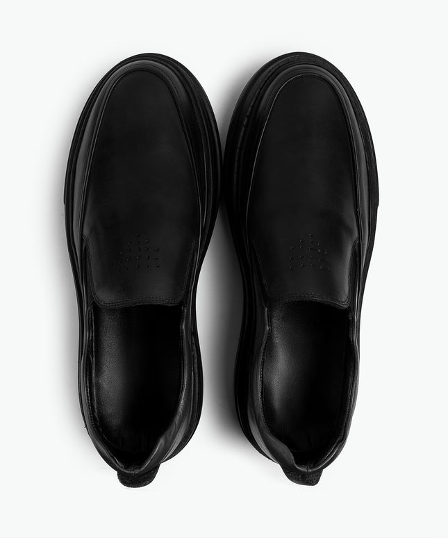 Apron-Front Derby - Black